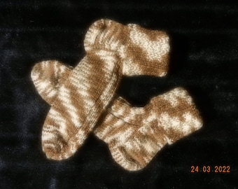 Selbst gestrickte Socken GR: 40-41