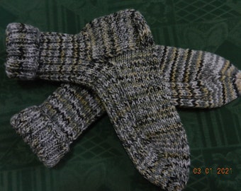 Selbst gestrickte Socken GR: 34-35