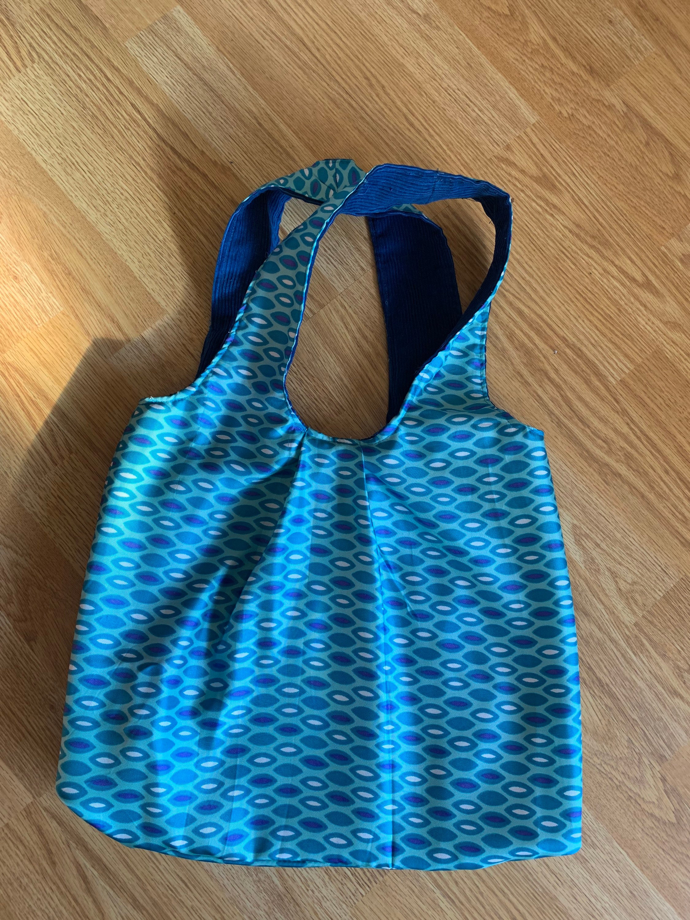 ショルダーバッグ・ポシェット CORDUROY REVERSIBLE BAG NAVY mqdefault.jpg