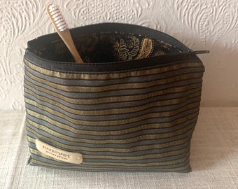 Kosmetiktasche, Kosmetikbeutel, Kulturbeutel, Schminktasche, Schminkbeutel, hochwertiger Brokat, waschbar, gold, schwarz