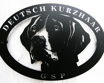 Metallskylt med tysk korthårshund: Anpassad hundkojadekoration (40x54 cm)