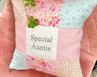 Special Auntie Cushion, auntie cushion, mum cushion, grandma cushion, daughter cushion, floral cushion, birthday gift