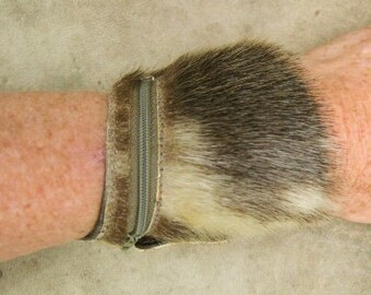 Bracelet purse size M-L, recycled fur natural white & anthracite-dark brown + recycled leather brown