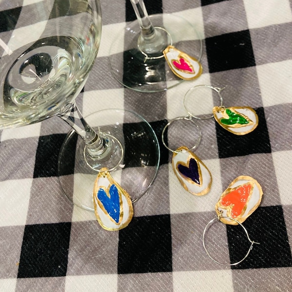 READY to SHIP Set of 5 Tiny Oyster Shell Wine Glass Hand-painted Heart Charms, Unique Wine Charms