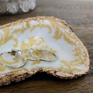 Oyster Shell Ring Trinket Coin Dish Teen Tween Jewelry Holder Bridal Shower Pretty Decoupaged Shell Bridesmaid Hostess Gift Easter Teen Gift 5