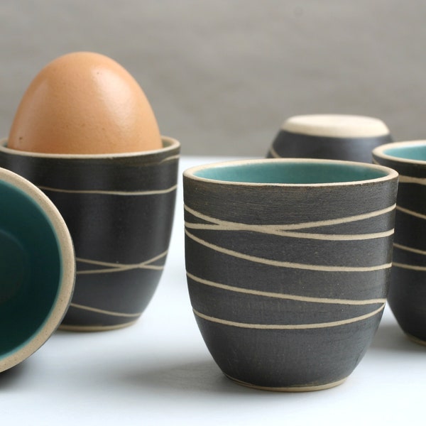 2 egg cups