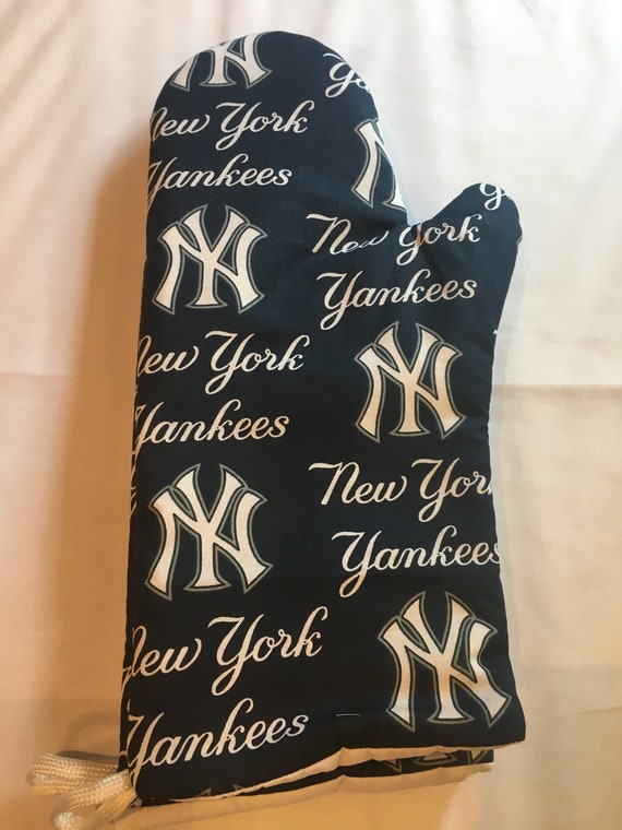 Oven mitts New York Yankees A pair of fully functional long | Etsy