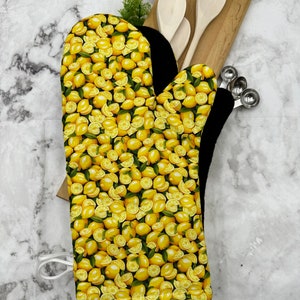 Oven mitts! Lemons. Lemonade. A pair of fully functional, long oven gloves! Kitchen. Baking. Adult size. Double layer heat resistant.