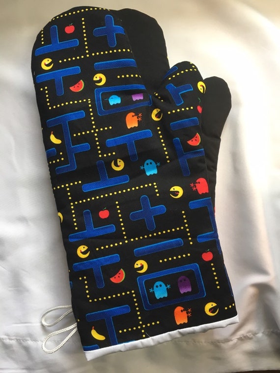 Oven Mitts, Pac-man A Pair of Fully Functional Long Oven Gloves Adult Size  