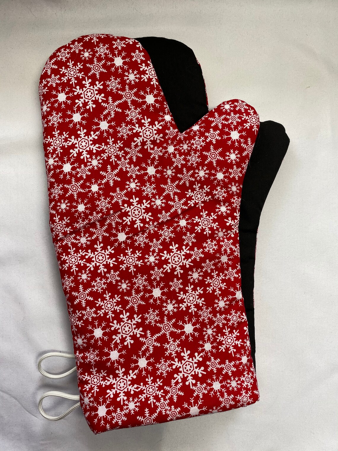 Oven mitts Winter christmas snowflakes oven mitts A pair of Etsy