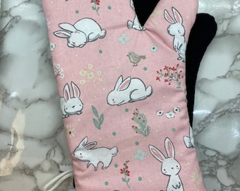 Oven mitts! Rabbit. Bunny. A pair of fully functional, long oven gloves! Kitchen. Baking. Adult size. Double layer heat resistant.