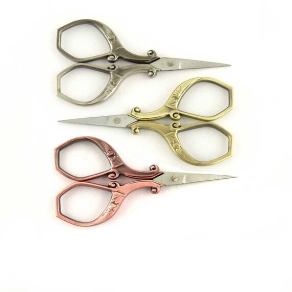 Embroidery Scissors with Decorative Cast Antique Look