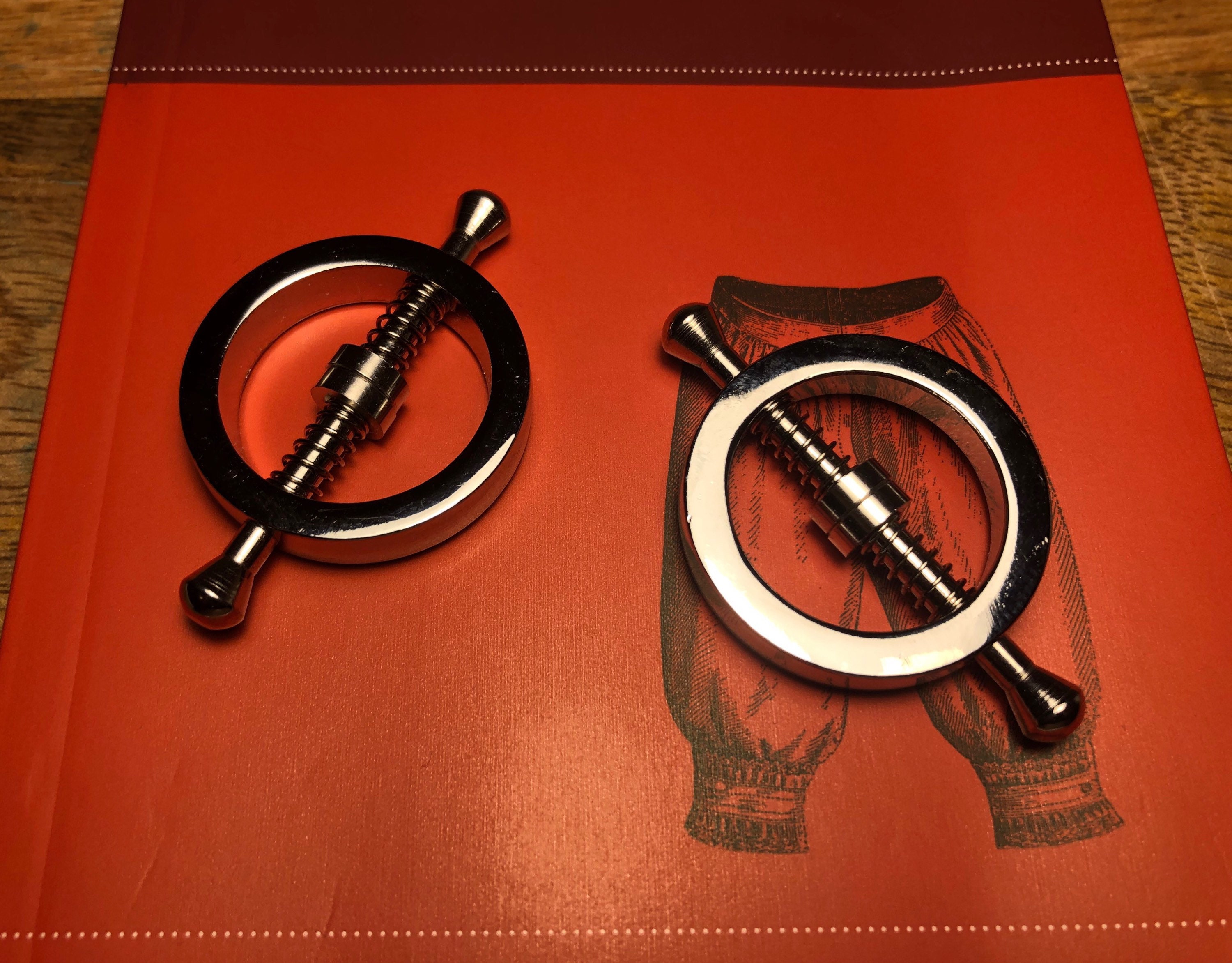 Clam Clamps for sale Only 4 left at 70