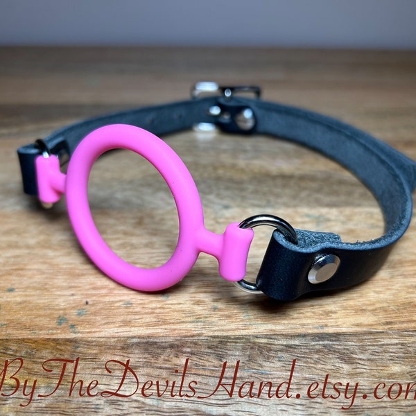 Pink O Ring Gag - Black Horween "Essex" Soft Leather (BKE-BE)