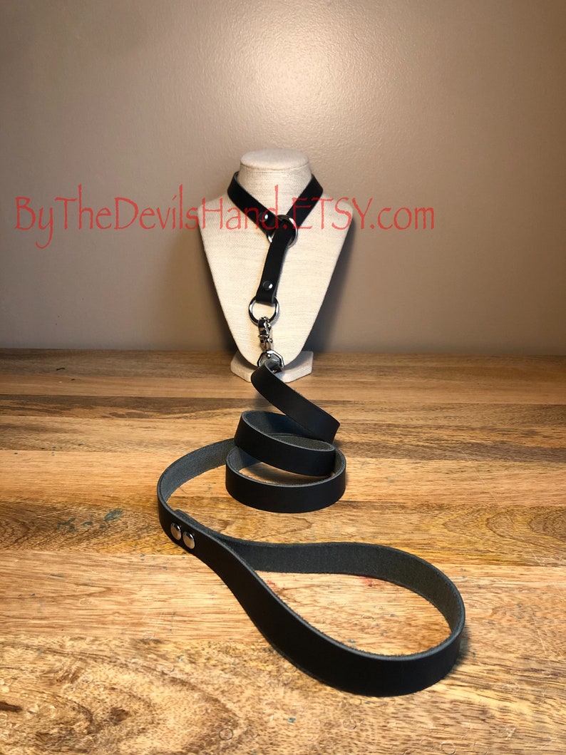 Leather Choke Collar With Matching Leash In Black Essex Super Soft Horween Leather Pretty, Functional, Durable BKE-BE image 3
