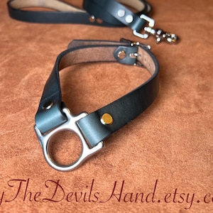 Slave / Submissive Ownership Collar With Matching Leash In Horween Chromexcel Leather - Available In Ox Blood Red, Black and Rich Dark Navy