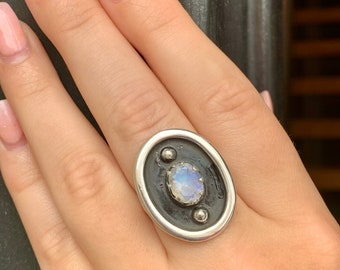 Sterling oval moonstone ring g