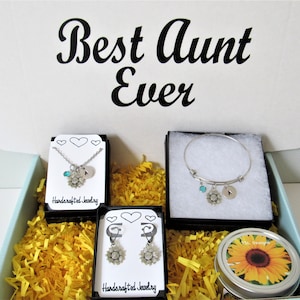 Sunflower Personalized Gift Box for Aunt, Sunflower Necklace, Sunflower Bracelet, Sunflower Earrings, Sunflower Candle, Gift Set, Aunt Gift