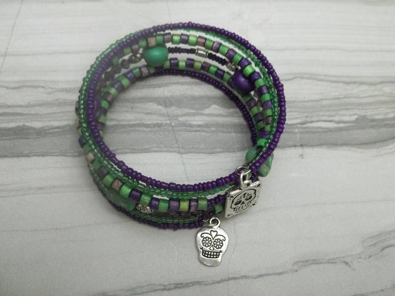 Day of the Dead Dia de Los Muertos Sugar Skull 7 layer stack Boho Purple /& Green Wood and Glass Bead Wrap Memory Bracelet