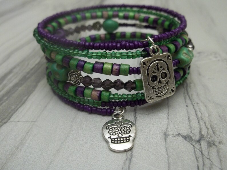 Day of the Dead Dia de Los Muertos Sugar Skull 7 layer stack Boho Purple /& Green Wood and Glass Bead Wrap Memory Bracelet