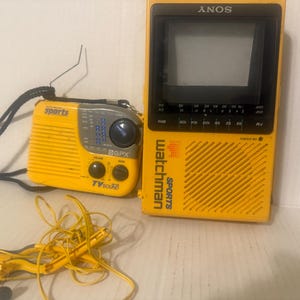 Sony Sports Watchman FD-45A zabytkowy przenośny telewizor i radio na części