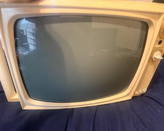 Vintage 1964 Motorola Tragbarer Fernseher hat Ton kein Video. Siehe Bilder 19x13