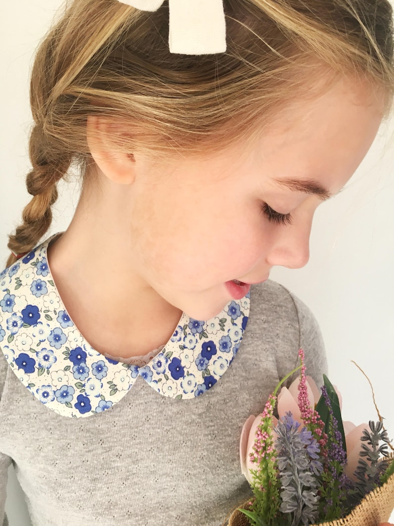 Peter Pan Collar Detachable Child age 2 3 4 5 6 7 8 9 10 11 12 Gift Set Handmade Blue Floral Bild 1