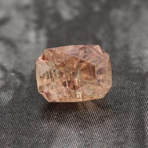 Precision cut 0.88ct Pink-Orange Umba Sapphire