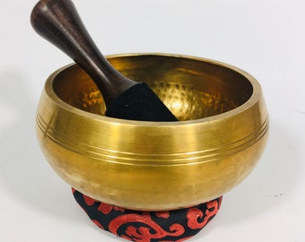 7 1/2" (heart chakra) Tibetan Brass Hammer Finished Singing Bowl - 1.6 kg - Cultural Roots Singin Bowls