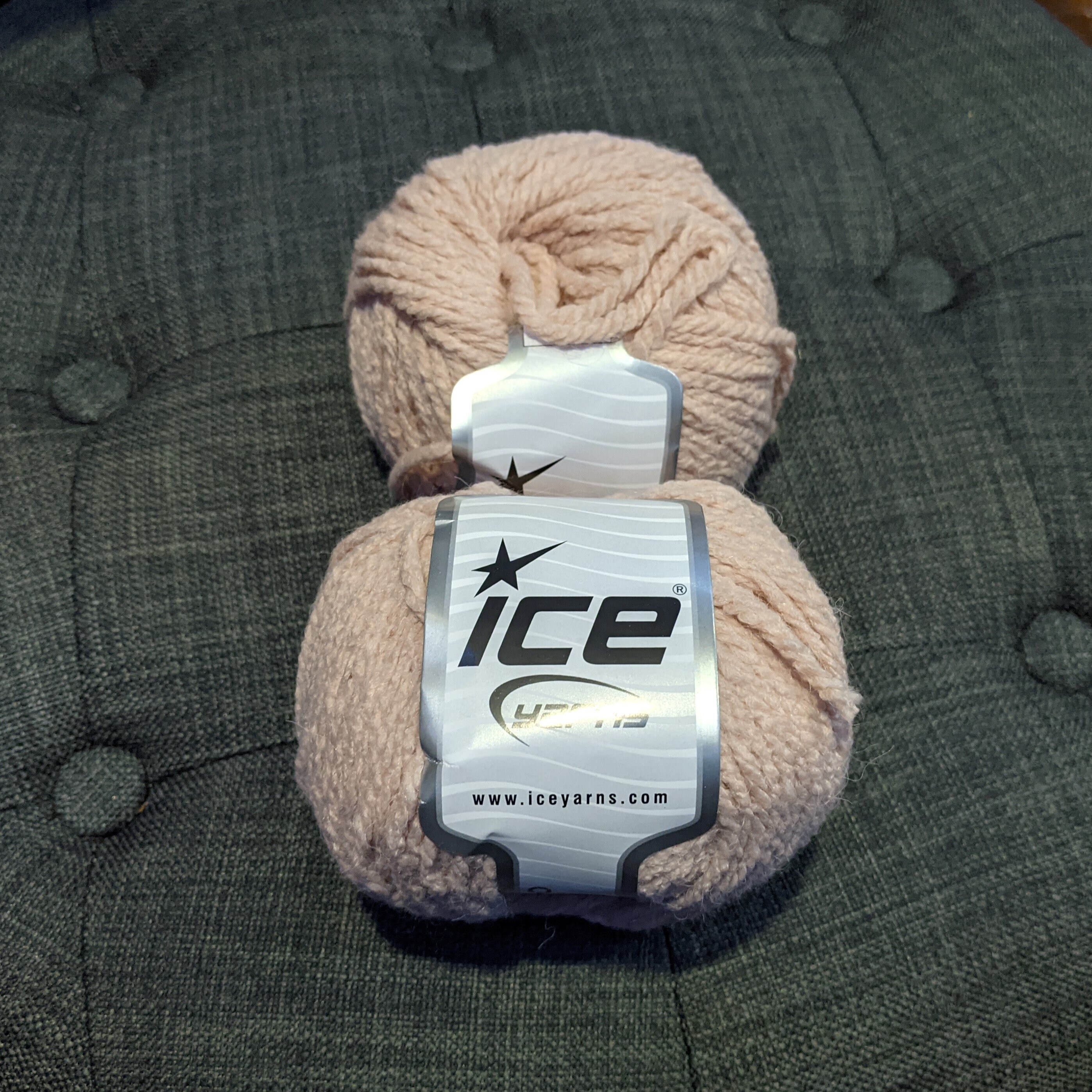 Yarnspirations Bernat Beyond Black Yarn 80yd 120g Lot of 3 Skeins Yarnspirations Bernat Beyond Black Yarn 80yd 120g Lot of 3 Skeins