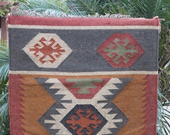 2.5 x 4 ft, Handmade KILIM Rug, Multicolor; Jute Rug wool rug Kilim Dhurrie; traditional Indian; Chic Victorian Hipster, Custom Rugs