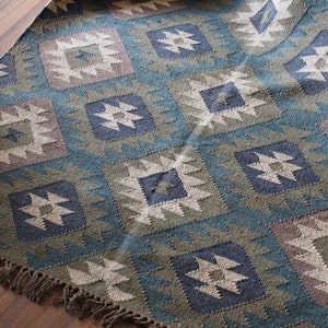 4 x 6 Handmade Wool and Jute Dhurrie Rug, Kilim Rug, Handmade, Home Decor, Area Rugs, ft rugs, kilim dhurri, Mulitcolor, Indian Chic image 7