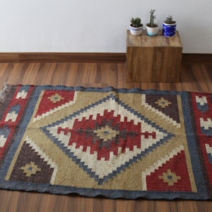 Handwoven Wool Jute Kilim Rug: Traditional Indian Geometric Dhurrie