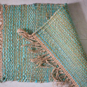 Handmade Jute-Hemp Rug: Multicolor Indian Dhurrie (1'4" x 2'3")