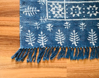 Handgefertigter Indigo Dhurrie Teppich, Kleiner Teppich mit Blockprint (2x3)