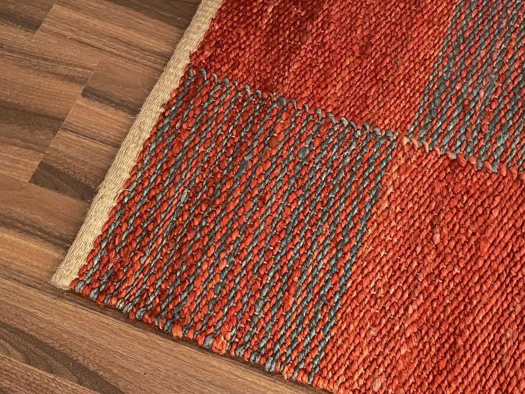 Handwoven Hemp Rug Dhurrie, Traditional, Natural Hemp, Red Brown Check