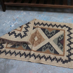 2 x 3 Ft - Jute\Wool Handwoven Kilim Door Mat, Bed Side, Wall Decor, Entryway, Wall Hanging, Indian Traditional RUG\CARPET All Costum Size