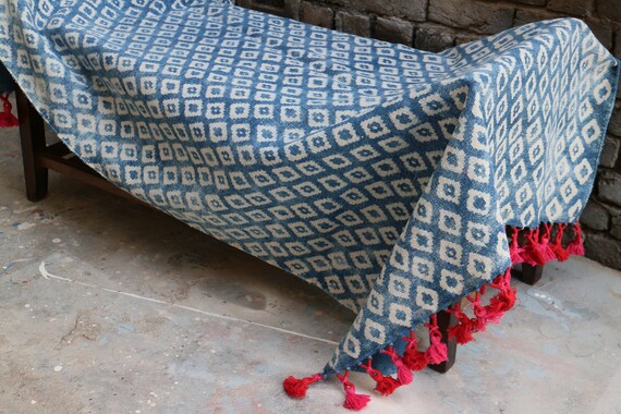 Handmade Indigo Dhurrie Rug: Traditional Indian Handwoven Cotton Rug