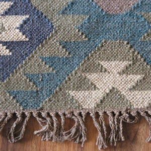 4 x 6 Handmade Wool and Jute Dhurrie Rug, Kilim Rug, Handmade, Home Decor, Area Rugs, ft rugs, kilim dhurri, Mulitcolor, Indian Chic image 2