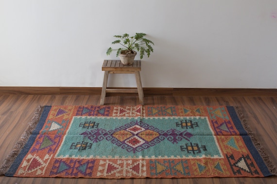 Handmade Kilim Rug Multicolor Jute Dhurrie - 6×6 Round Jute Rug Handmade Kilim Rug Multicolor Jute Dhurrie - 6×6 Round Jute Rug