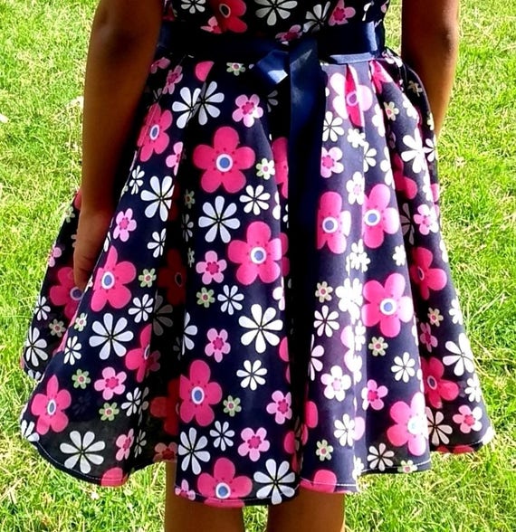 Blue girls dress size UK 7 8, Beautiful flower print, A line, zipper blue belt, holiday clothing birthday party trendy kids special occasion Blue girls dress size UK 7 8, Beautiful flower print, A line, zipper blue belt, holiday clothing birthday party trendy kids special occasion