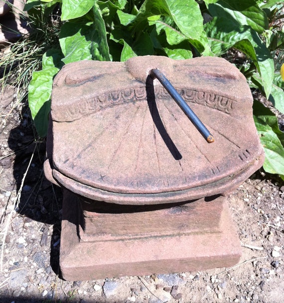 Reloj de sol de pie pequeño de arenisca artificial de aspecto antiguo C 05