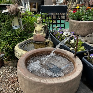 Garden Terrace House Fountain Trough Round Small with Pump Garden Fountain Art Sandstone Antique Look J 17