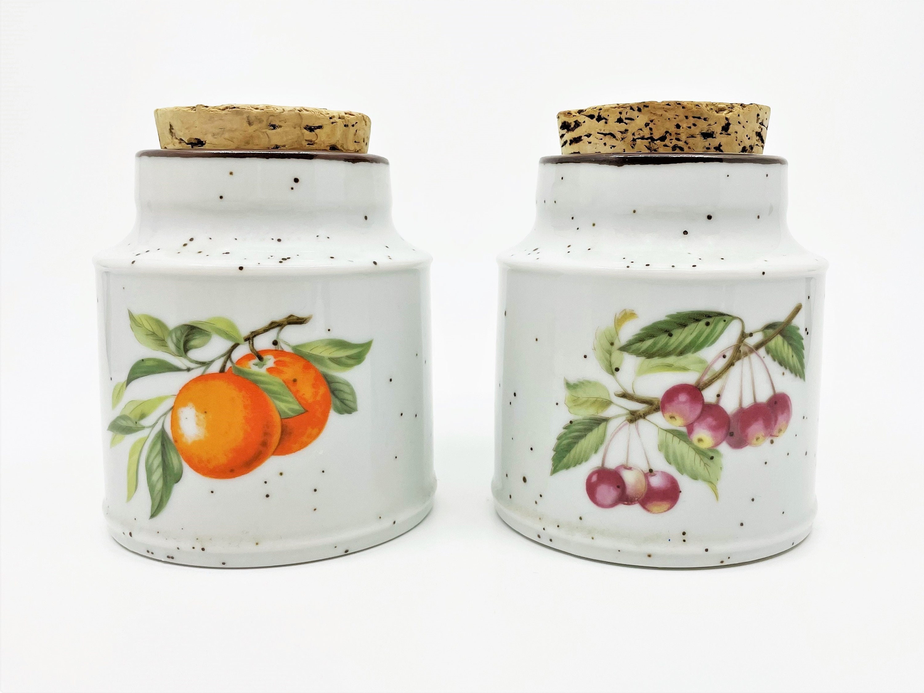 Ensemble de Deux Pots à Confiture Vernissés, Rustiques avec Bouchons Liège