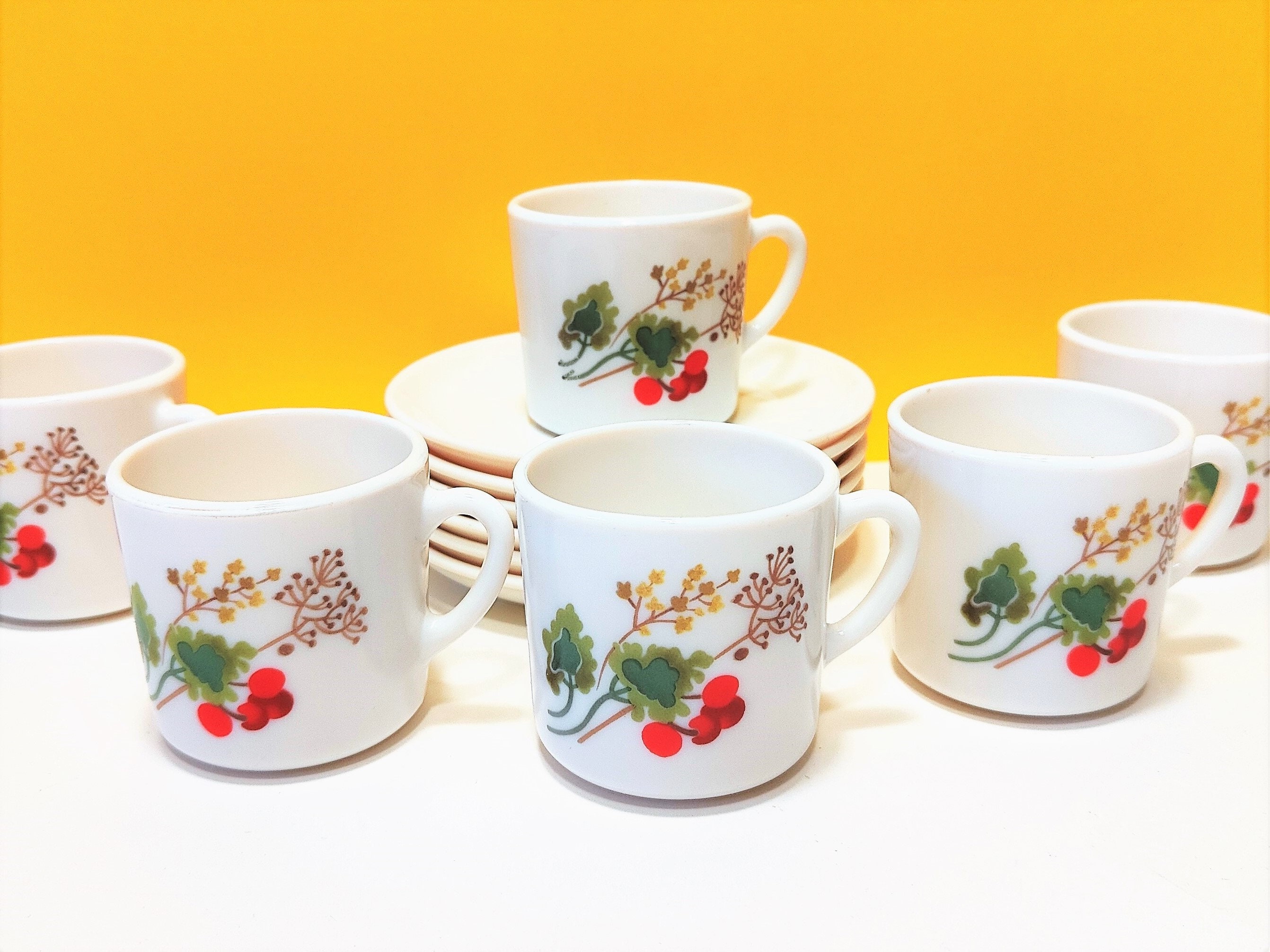 Rare 6 Tasses à Café Vintage Sovirel Pyrex, Décorée de Cerises, Années 70