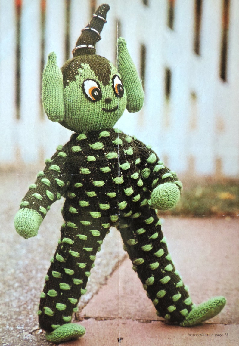 Alien Toy Knitting Pattern PDF Alien Doll Little Green Man | Etsy