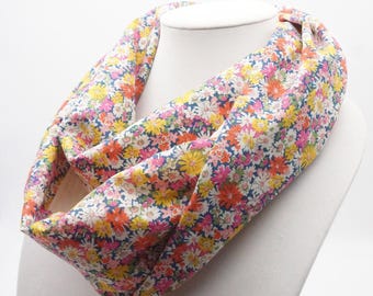 Liberty of London Scarf /Infinity Scarves/ Double-Sided Scarf/ Floral Scarf/ Spring Scarves/ Gift for her, Mom, Bridesmaids or Valentine