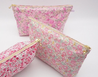 Liberty Large Pouch /Floral Purse/ Cosmetic Pouch /Toiletry Purse /Zip Pouch /Gift for her, Mom, Friends,  Bridesmaids, or Valentine