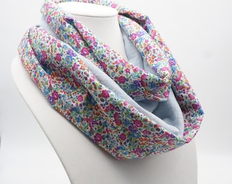Liberty of London Scar ves/ Infinity Scarves/ Double-sided Scarf/ Floral Scarf/ Spring scarves/ Gift for her, Bridesmaids, Mom, or Valentine