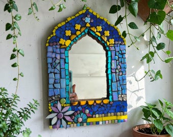 Arched shape mosaic wall mirror 12"×8"